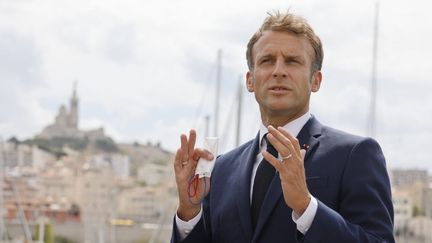 Le président Emmanuel Macron à Marseille, le 3 septembre 2021. (LUDOVIC MARIN / AFP)