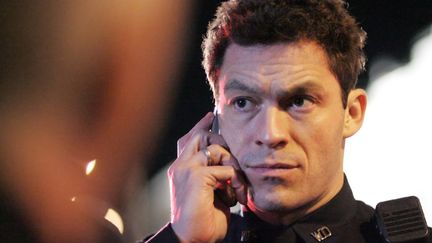 James "Jimmy" McNulty&nbsp; dans la série "Sur écoute", interprété par Dominic West. (FR_TMDB)