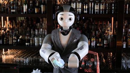 6media - mod - Coree du Sud robot barman