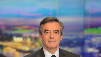 François Fillon fait une démonstration de force en meeting à Lyon