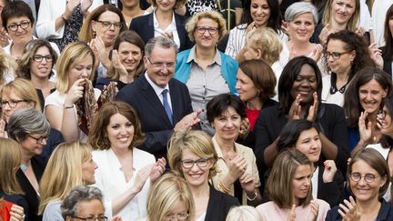 Richard Ferrand (au centre) a été élu président du goupe parlementaire LREM, le 24 juin 2017. (GILLES BASSIGNAC / AFP)