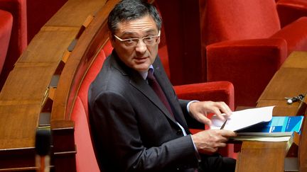 Le d&eacute;put&eacute; UMP Patrick Devedjian participe &agrave; une s&eacute;ance de discussion sur le projet de loi pour le logement social, le 24 septembre 2012 &agrave; l'Assembl&eacute;e nationale &agrave; Paris. (CHRISTOPHE PETIT TESSON / MAXPPP)