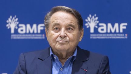 André Laignel, vice-président de l'Association des maires de France, avant le congrès national de l'AMF le 8 novembre 2022. (VINCENT ISORE / MAXPPP)