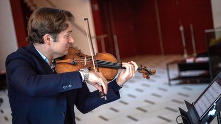 Le violoniste Renaud Capuçon à Aix-en-Provence (Bouches-du-Rhône) le 16 avril 2019 (CHRISTOPHE SIMON / AFP)