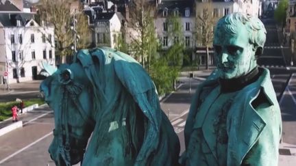 Rouen : incroyable découverte sous une statue de Napoléon