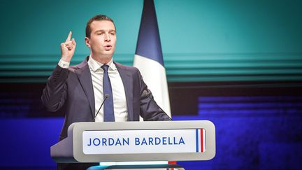 Le président du RN par intérim, Jordan Bardella, le 5 février 2022 à Reims (Marne), lors du lancement de la campagne de Marine Le Pen. (MAXPPP)