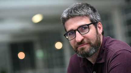 L'auteur de BD Fabien Toulmé, en 2017. (UWE ZUCCHI / DPA)