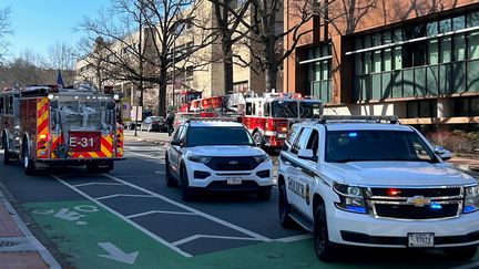 American secret service vehicles block access to a street leading to the Israeli embassy in Washington, where an American soldier set himself on fire, February 25, 2024. (MANDEL NGAN / AFP)