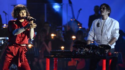 The Do (Olivia Merilahti et Dan Levy) aux Victoires de la Musique (13 février 2015)
 (Bertrand Guay / AFP)