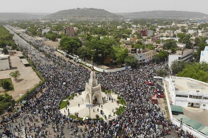 Dans le centre de Bamako, le 5&nbsp;avril 2019.  (MICHELE CATTANI / AFP)