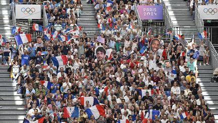 L'ambiance au Grand Palais, le 2 août 2024, à Paris. (GROSCLAUDE ALAIN / AFP)