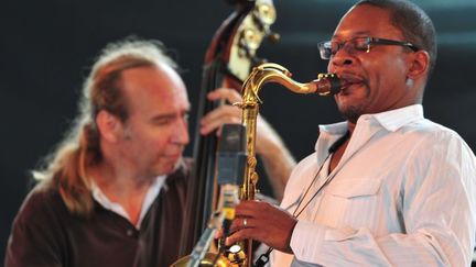 Ravi Coltrane au Newport Jazz Festival le 7 août 2011
 (EVA HAMBACH / AFP)