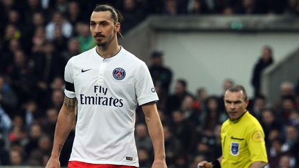 Le joueur du PSG Zlatan Ibrahimovic le dimanche 15 mars, pendant le match entre Bordeaux et le PSG. (NICOLAS TUCAT / AFP)