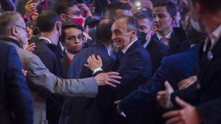 Eric Zemmour, candidat à l'élection présidentielle, lors de son meeting de Villepinte (Seine-Saint-Denis), le 5 décembre 2021. (MAGALI COHEN / HANS LUCAS / AFP)