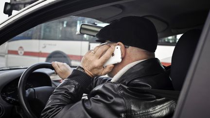 Les comportements des automobilistes se dégradent selon le préfet de Mayenne. (Photo d'illustration) (JEAN-PHILIPPE KSIAZEK / AFP)