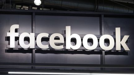 Quelque 50 millions de comptes Facebook ont été piratés à cause d'une faille de sécurité. (MAURITZ ANTIN / EPA)