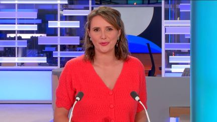 Le 23h info du mercredi 13 décembre, présenté par Marion Vigreux sur franceinfo, est consultable en ligne en replay pour voir et revoir ce journal télévisé qui décrypte l'actualité. Retrouvez les dernières infos de la semaine, les grands reportages, l'Eurozapping, les interviews et les explications de la rédaction sur toute l’actualité nationale et internationale. (FRANCEINFO)