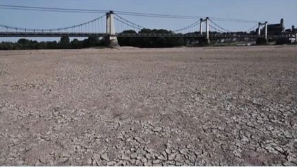 Pénuries d’eau : la sécheresse assèche les nappes phréatiques