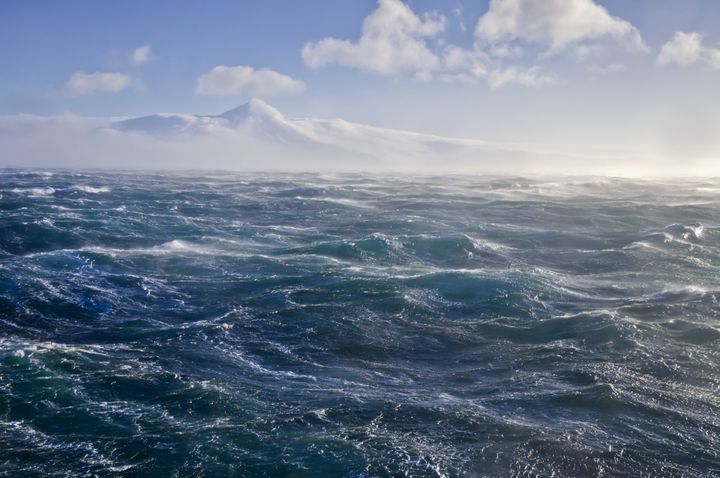 Grand vent sur la mer de Béring en Alaska. (Illustration) (JACOB MAENTZ / CORBIS DOCUMENTARY RF / GETTY IMAGES)