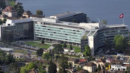 Le siège de la multinationale suisse Nestlé à Vevey, sur le lac Léman. (FABRICE COFFRINI / AFP)