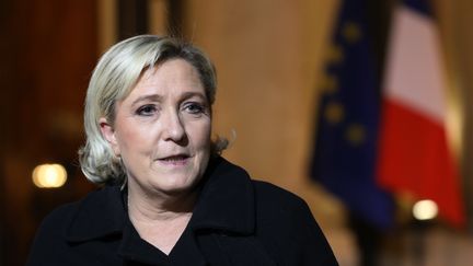 Le Pen : Macron représente "en réalité le pire de la droite et de la gauche"