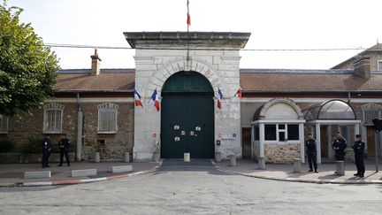 L'entrée de la prison de Fresnes le 20 septembre 2016 (PATRICK KOVARIK / AFP)