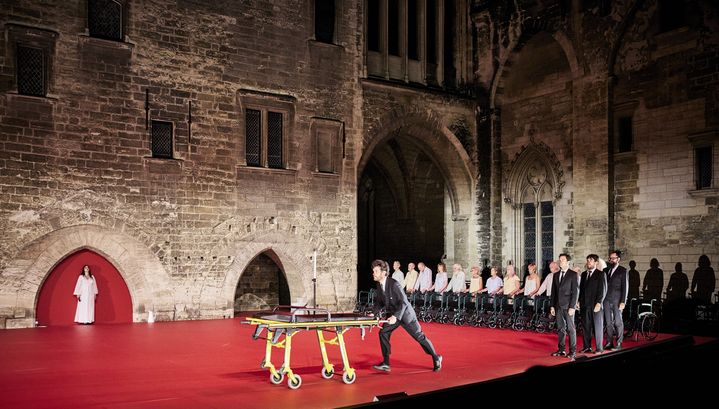 "Dämon. El funeral de Bergman", le spectacle d'ouverture du Festival d'Avignon 2024 de la metteuse en scène espagnole Angélica Liddell. (CHRISTOPHE RAYNAUD DE LAGE)