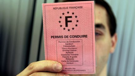 &nbsp; (Les inspecteurs du permis de conduire annoncent une grève illimités à partir de lundi © PHOTOPQR/LE REPUBLICAIN LORRAIN)