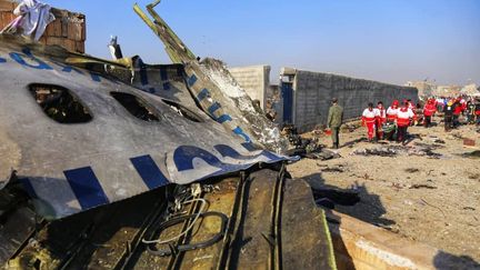 Le vol PS-752 de la compagnie Ukraine International Airlines reliant Téhéran à Kiev a été abattu le 8 janvier par deux missiles.
 (IRANIAN RED CRESCENT SOCIETY/AFP)