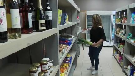 Hérault : un petit commerce fait revivre tout un village