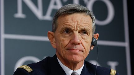 Le Général&nbsp;Jean-Paul Palomeros,&nbsp;ancien chef d'état-major de l'armée de l'air en 2015.&nbsp; (JULIEN WARNAND / EPA)