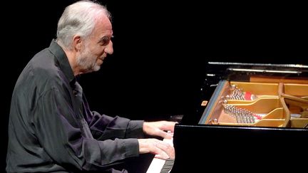 Le pianiste français Jacques Loussier au festival de jazz de San Sebastian en juillet 2006.
 (Javier Echezarreta/EPA/MaxPPP)