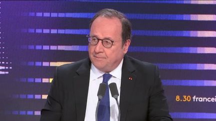 L'ex-président socialiste François Hollande, invité de la matinale de franceinfo mercredi 7 février. (FRANCE INFO/RADIO FRANCE)