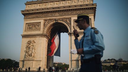 Champs-Élysées : un 14-Juillet sous haute surveillance