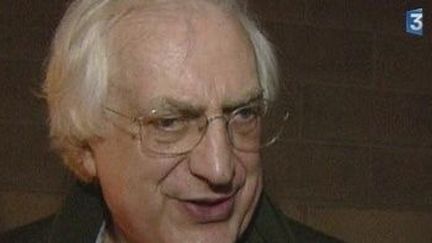 Interview de Bertrand Tavernier, vainqueur du festival du film policier de Beaune et de Claude Chabrol, président du jury
 (Culturebox)