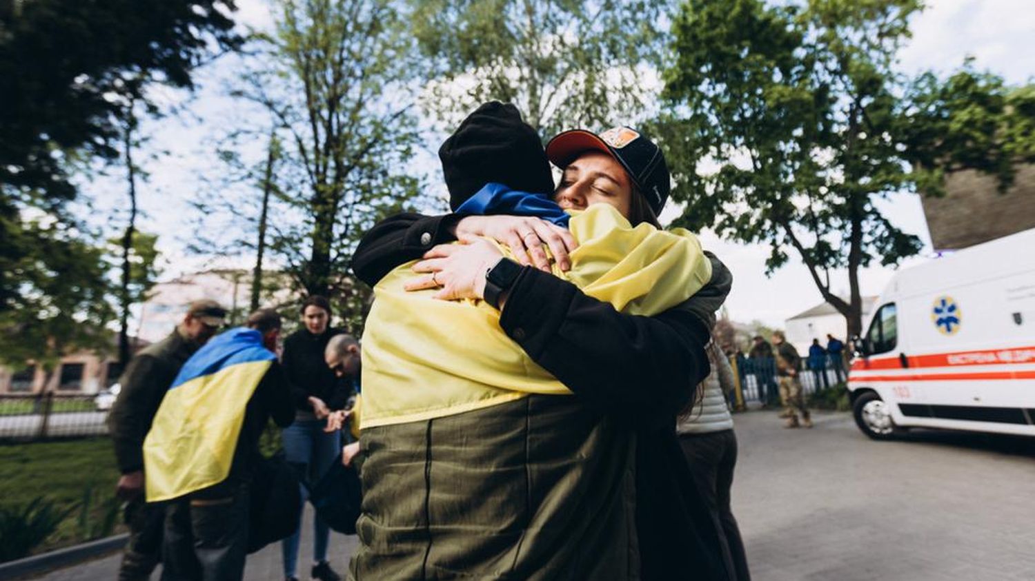 Katerina beschreibt die Wiedervereinigung mit ihrem Mann, der seit fast einem Jahr in Russland inhaftiert war