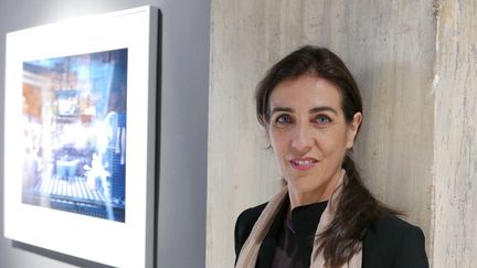 Marie-Florence Gros dans sa galerie à Hong Kong&nbsp;: «&nbsp;L'état d'esprit de la ville, c'est «&nbsp;oui, on peut essayer.&nbsp;»  (Photo Emmanuel Langlois)