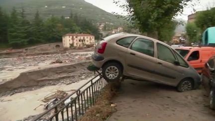 Alpes-Maritimes : les opérations de secours se poursuivent après les inondations (FRANCE 2)