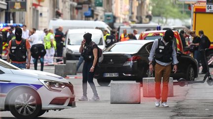 Explosion d'un colis piégé à Lyon