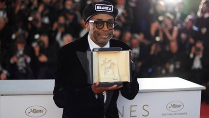 le réalisateur américain Spike Lee à son grand prix du 71e Festival de Cannes pour&nbsp;&nbsp;"BlacKkKlansman", en 2018. (LOIC VENANCE / AFP)