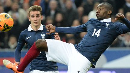 Blaise Matuidi en extension (DAMIEN MEYER / AFP)