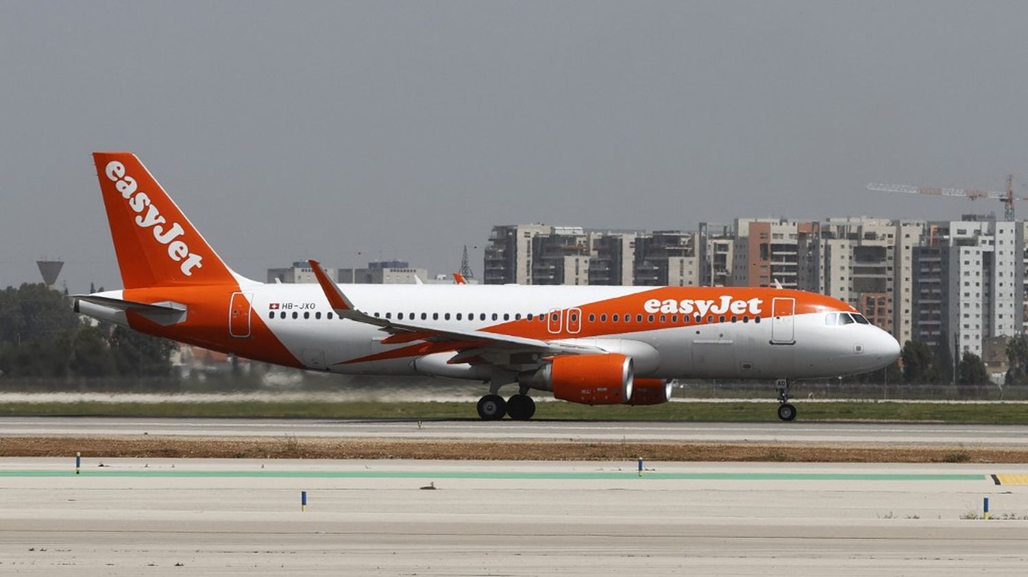 EasyJet sospende i voli da e per Tel Aviv