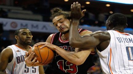 Joakim Noah (STREETER LECKA / GETTY IMAGES NORTH AMERICA)