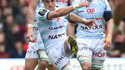 Dan Carter a été encore une fois le chef d'orchestre du Racing (PAUL ELLIS / AFP)