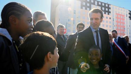 Emmanuel Macron à Poissy, en octobre 2016. (ERIC FEFERBERG / AFP)