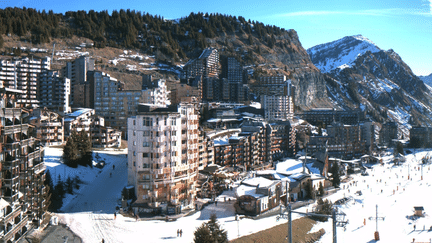 La station d'Avoriaz (Haute-Savoie), située à 1 800 mètres d'altitude, le 25 décembre 2015.