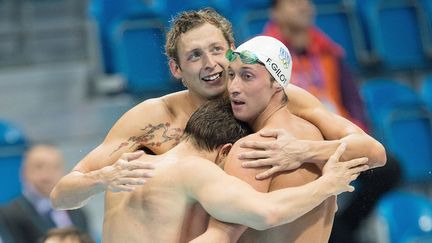 La joie des relayeurs du 4x100 m fran&ccedil;ais apr&egrave;s leur victoire en finale des Jeux olympiques, le 29 juillet 2012, &agrave; Londres. (NIVIERE/CHAMUSSY/SIPA)