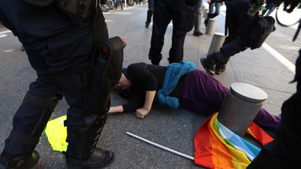 Nice : manifestation de soutien à la septuagénaire blessée samedi