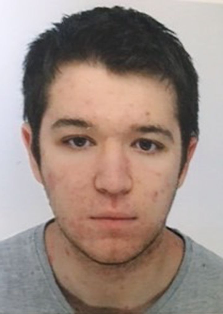 La photo de Sébastien a été diffusée par la police judiciaire dans un avis de recherche, le 28 février 2017, après la disparition de la famille Troadec à Orvault (Loire-Atlantique).&nbsp; (POLICE JUDICIAIRE / AFP)