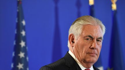 Les Etats-Unis ne déménageront "probablement" pas leur ambassade de Tel-Aviv à Jérusalem avant au moins deux ans, a déclaré, vendredi 8 décembre 2017, le secrétaire d'Etat américain Rex Tillerson. (ALAIN JOCARD / AFP)